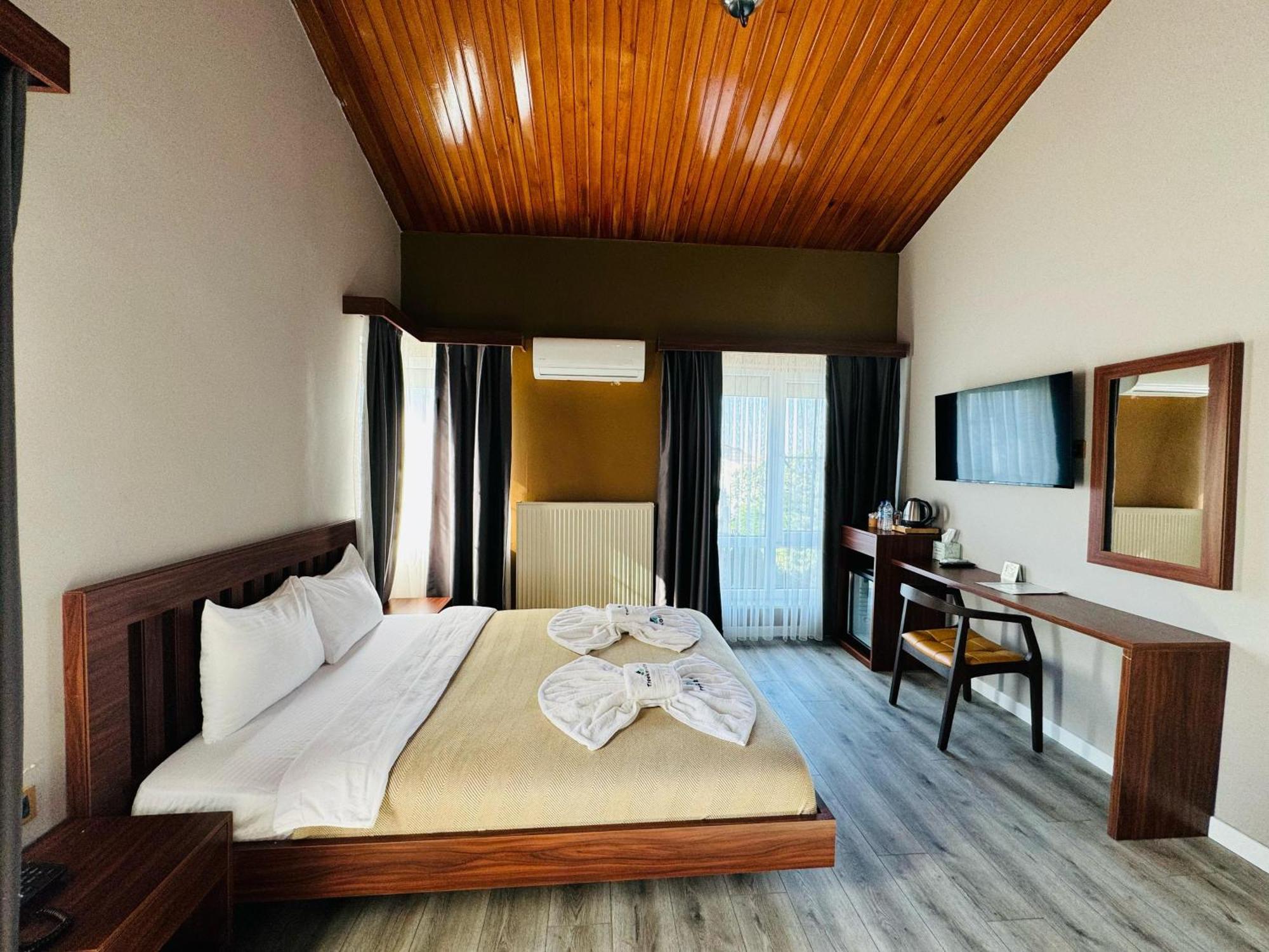 Istanbul Airport Treekos Suite Hotel Karaburun  Екстер'єр фото